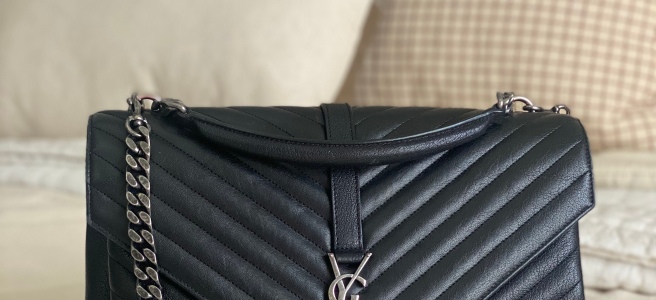 Saint Laurent Large Monogram Matelasse Leather Chain Shoulder Bag In Black